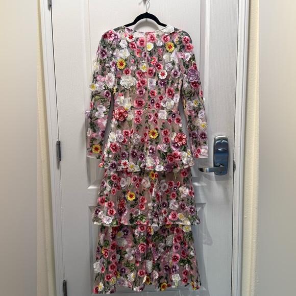 ELLIATT Neve Floral Tiered Gown Size S NWT Romantic Embroidered Mesh Midi Dress - Picture 6 of 8